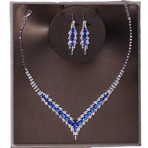 Women's Fashion Simple Crystal Necklace Set